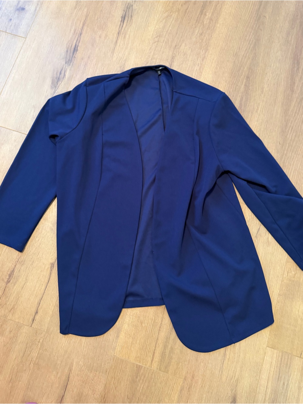 Fashion Nova Open-Front Blazer in Navy